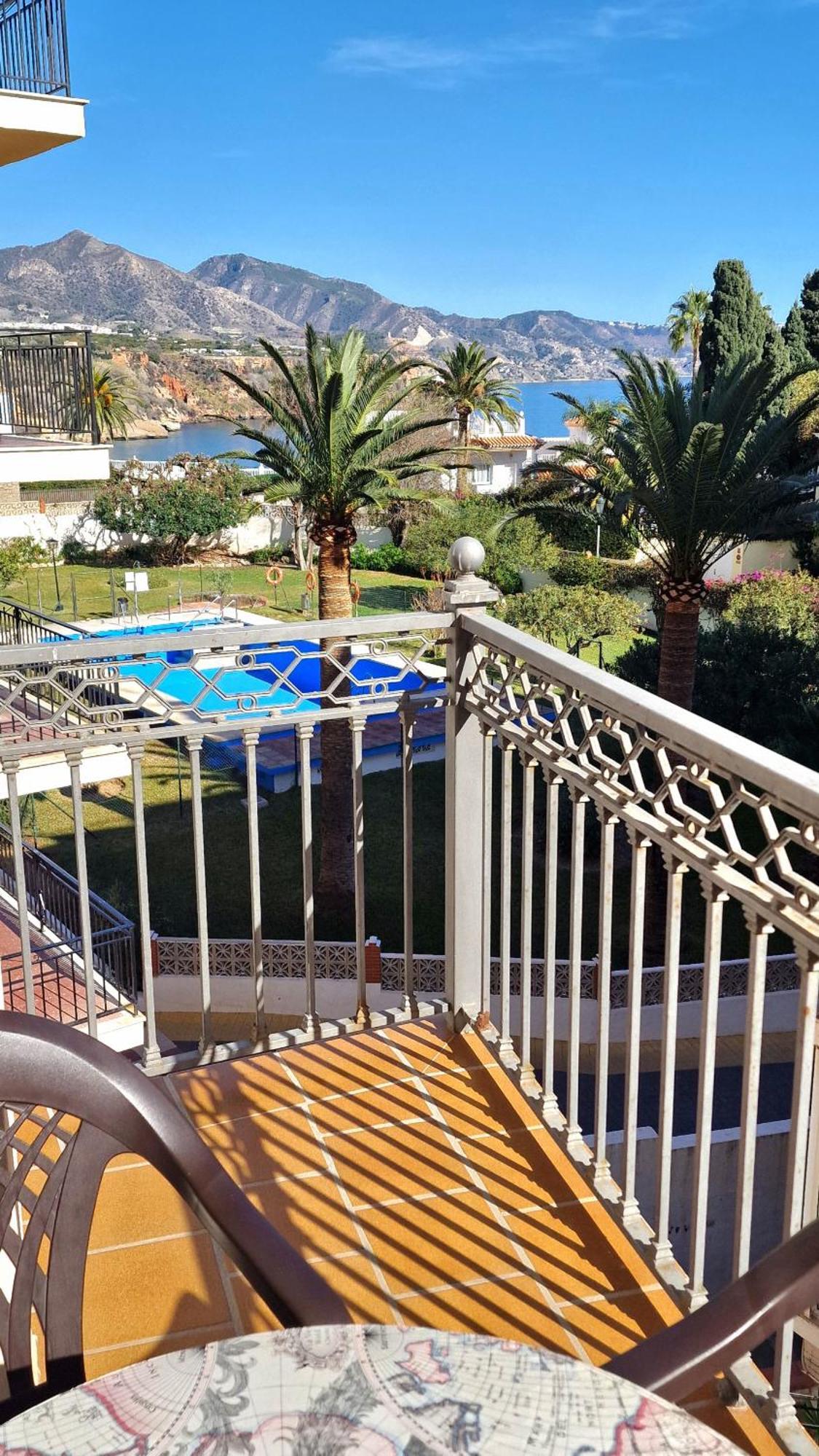 Apartamentos Latin Nerja Exterior photo
