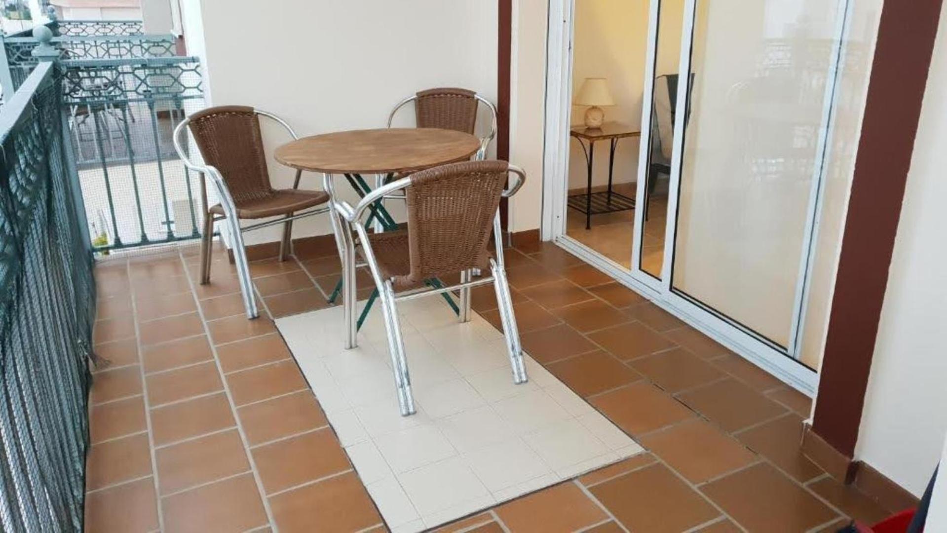 Apartamentos Latin Nerja Exterior photo